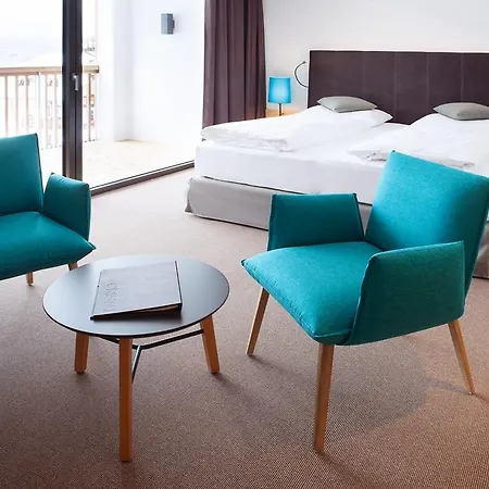 Hotel Cristal 4*
